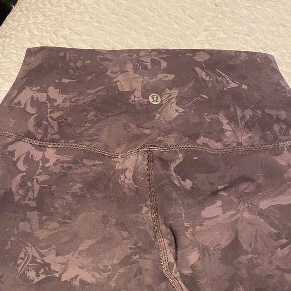 Lululemon align crops - Picture 3 of 5